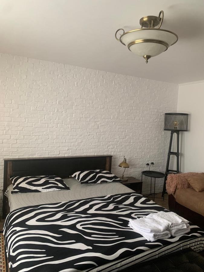 Garsoniera 1 Decembrie Apartment Alba Iulia Bagian luar foto